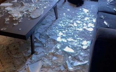 Mama mea vitregă a făcut bucăți cristalul iubit al mamei mele decedate, nu avea nicio idee că ea era cea înșelată!